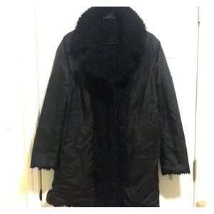 Kensie reversible fluffy coat size M-L